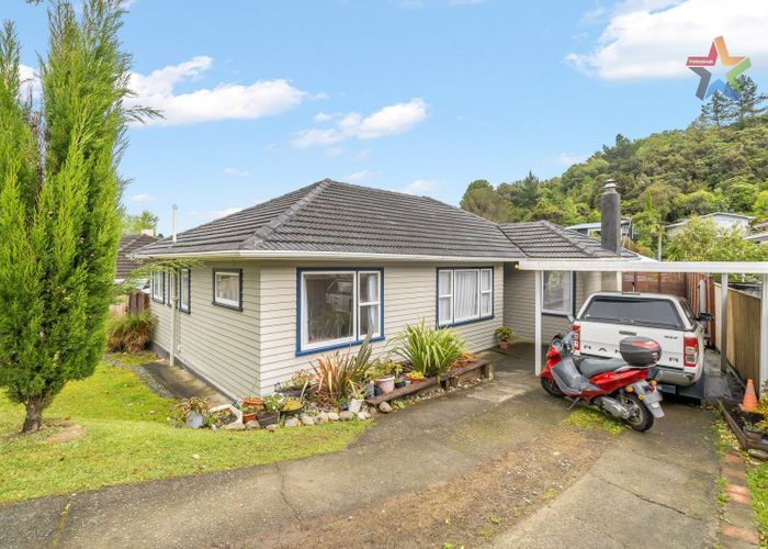  at 28 Lowry Crescent, Stokes Valley, Lower Hutt