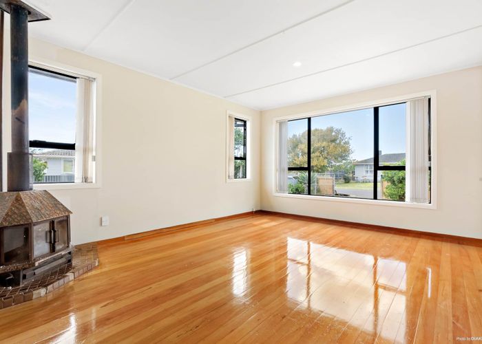  at 74 Caravelle Close, Mangere, Auckland