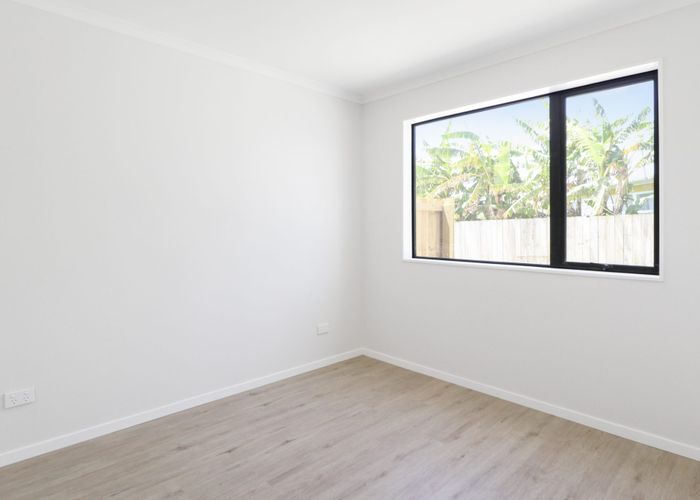  at 12B Binsted Road, New Lynn, Waitakere City, Auckland