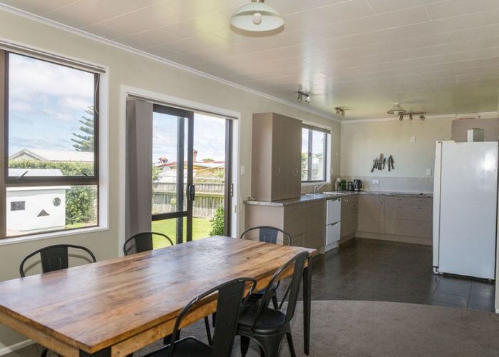  at 67 Akitio Esplanade, Akitio