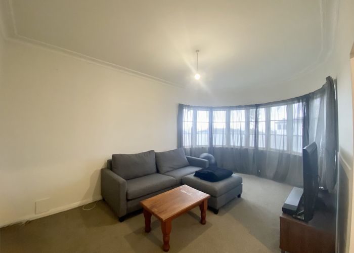  at 227 Onewa Road, Birkenhead, North Shore City, Auckland