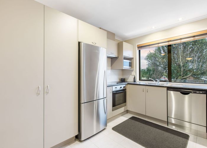  at 6A Christina Avenue, Te Atatu South, Auckland