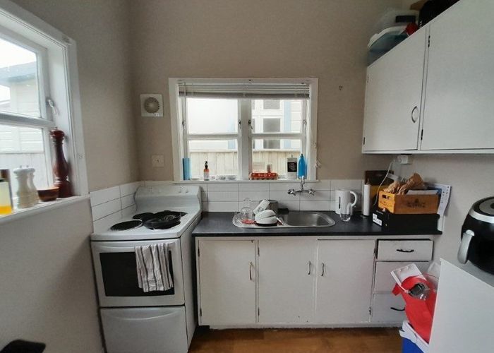  at 35 Plunket Avenue, Petone, Lower Hutt