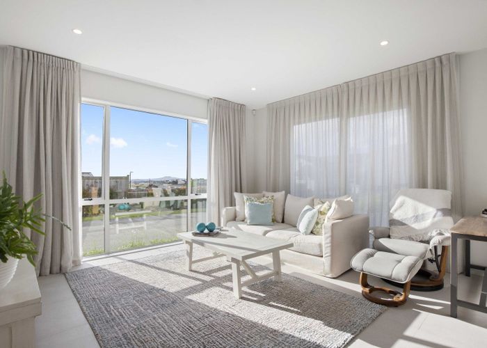  at 37 Motukaraka Drive, Beachlands, Auckland