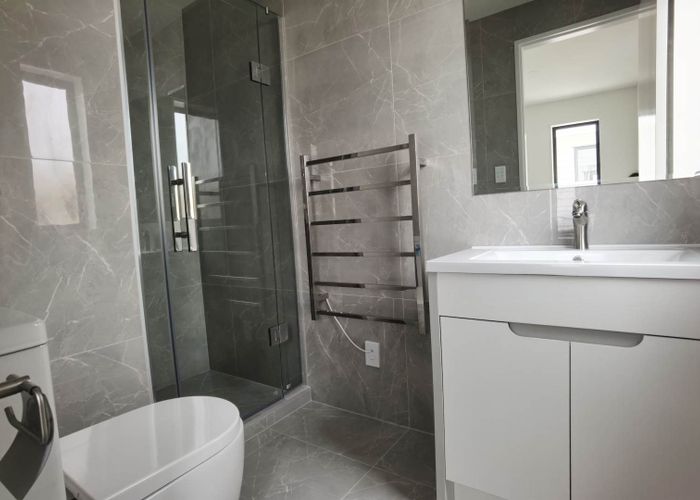  at 15D Henry Street, Avondale, Auckland