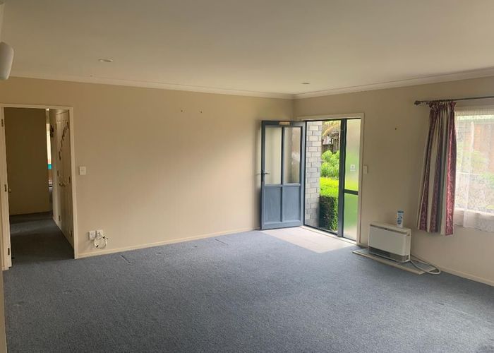  at 44 Catalina Drive, Melville, Hamilton