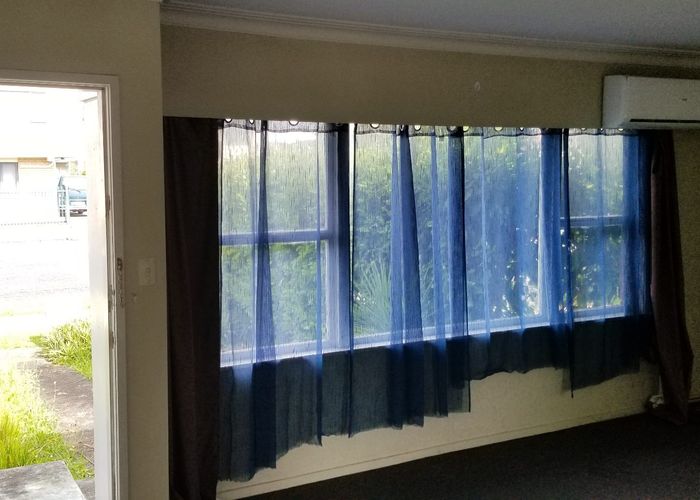  at 2/80 Victoria Road, Papatoetoe, Manukau City, Auckland