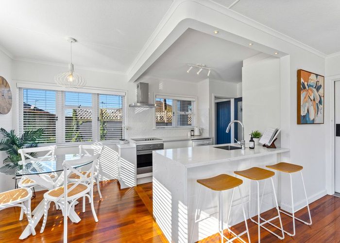  at 1/15 Stanley Avenue, Milford, North Shore City, Auckland