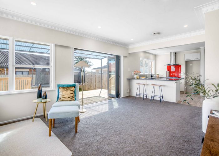  at 1/273 Massey Road, Mangere East, Manukau City, Auckland