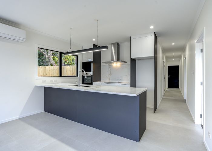  at 2/18 Church Road, Pukete, Hamilton, Waikato