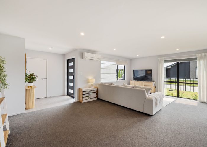  at 9 Arabella Crescent, Yaldhurst , Christchurch City, Canterbury