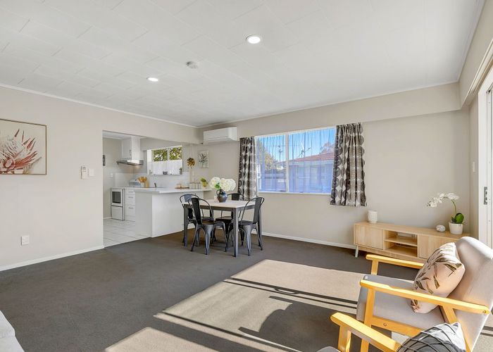  at 2/53 Ebdentown Street, Ebdentown, Upper Hutt