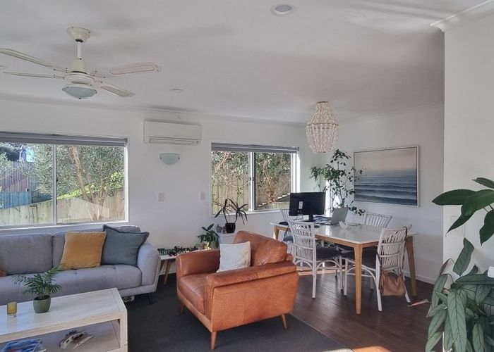  at 1059B Papamoa Beach Road, Papamoa, Tauranga, Bay Of Plenty