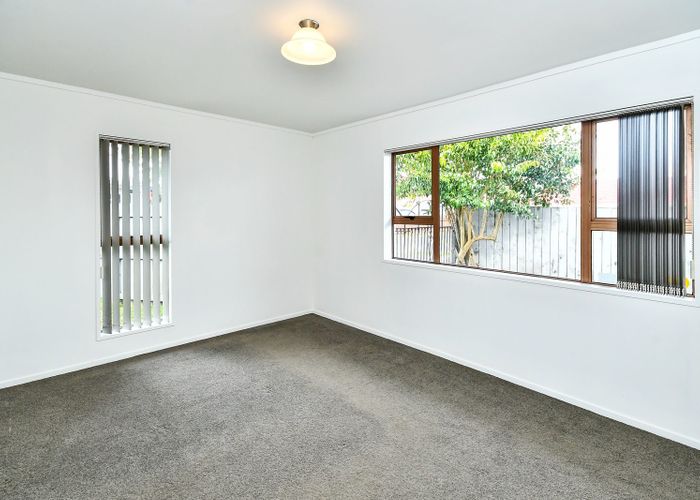  at 15 Honey Place, Weymouth, Manukau City, Auckland