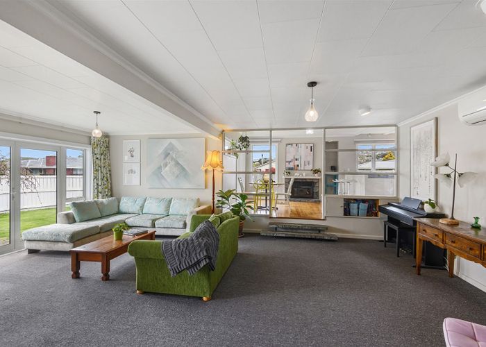  at 37 Hurunui Street, Cracroft, Christchurch