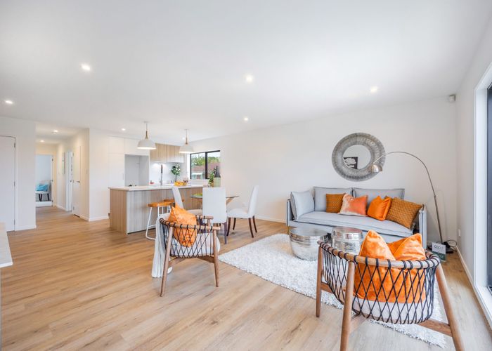  at 4/5 Marsh Avenue, Forrest Hill, North Shore City, Auckland