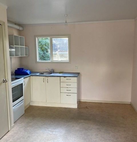  at 77 Awaruku Road, Torbay, Auckland