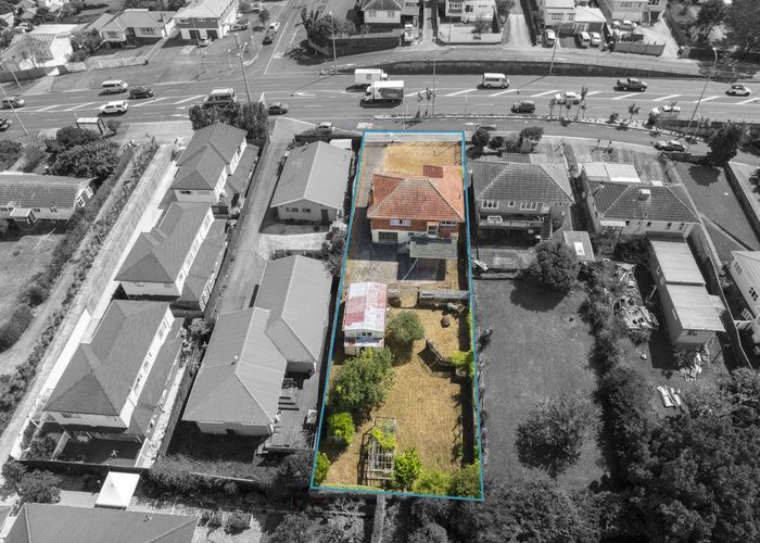  at 25 Tiverton Road, Avondale, Auckland