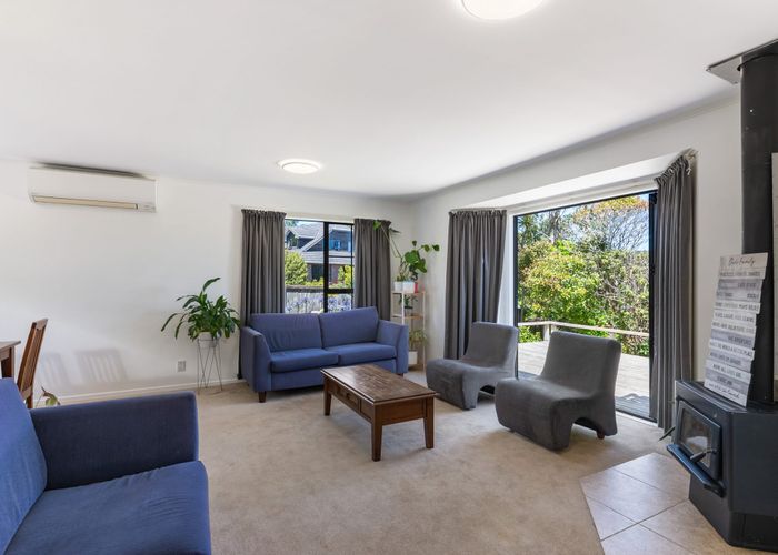  at 49 Montgomery Avenue, Karori, Wellington, Wellington