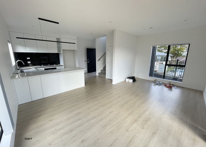  at 13F Glendhu road, Glenfield, North Shore City, Auckland