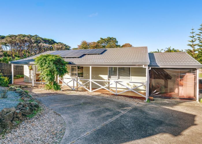  at 29 Shadon Place, Stanmore Bay, Whangaparaoa