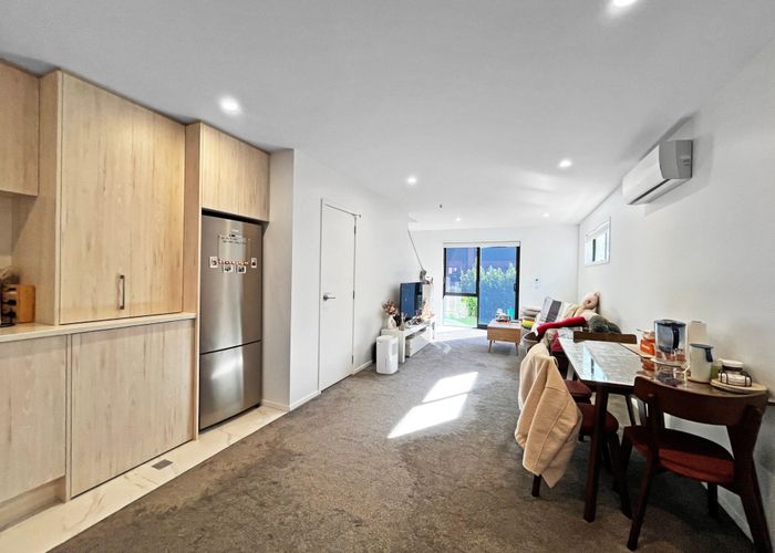  at 2/12 Biddle Crescent, Taita, Lower Hutt, Wellington