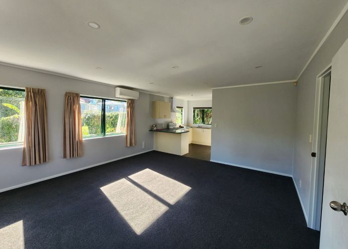  at 8B Locke Avenue, Mount Roskill, Auckland City, Auckland