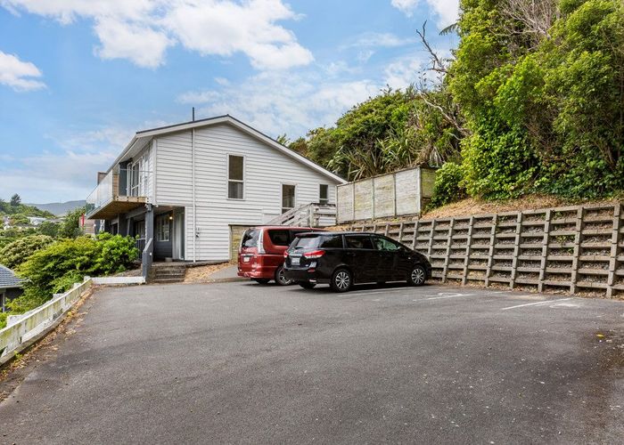  at 9/124 Redwood Avenue, Tawa, Wellington, Wellington