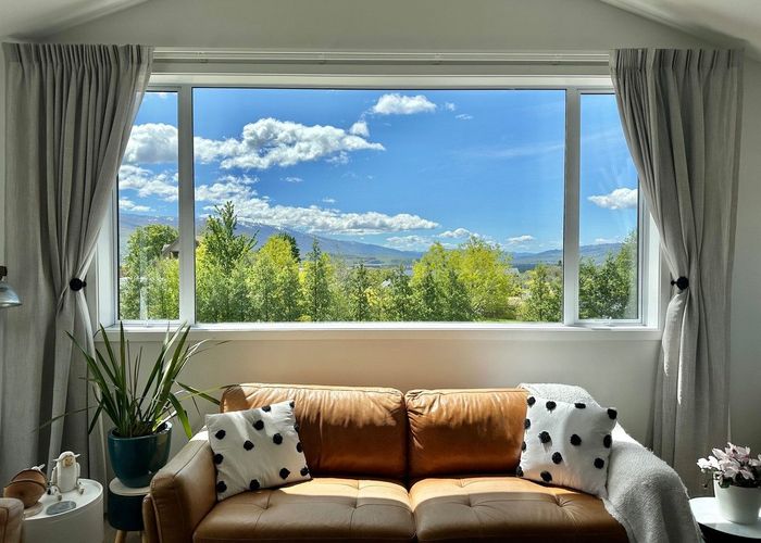  at 7 Lynn Lane, Bannockburn