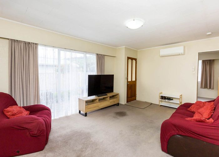  at 9b Haylock Grove, Totara Park, Upper Hutt, Wellington