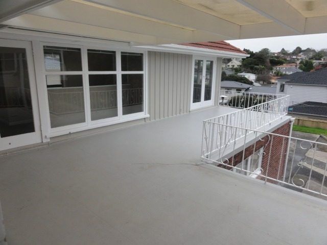  at 9 Havelock Ave, Forrest Hill, North Shore City, Auckland