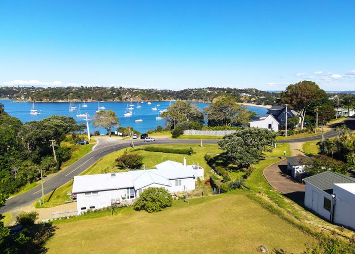  at 39 Korora Road, Oneroa, Waiheke Island