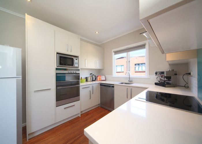  at 7 Carlton Street, Hillsborough, Auckland