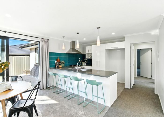  at 7 Raynor Crescent, Pyes Pa, Tauranga, Bay Of Plenty