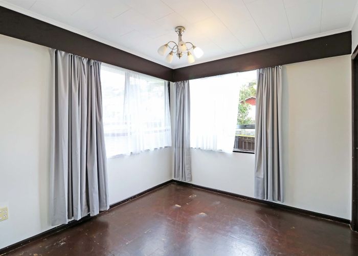  at 239 Major Drive, Kelson, Lower Hutt, Wellington