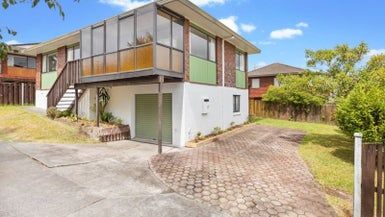 at 1/19 Ciprian Place, Henderson, Auckland