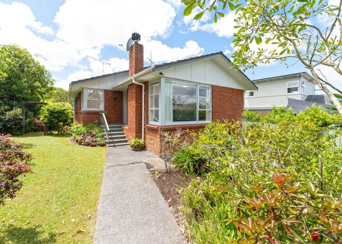  at 57 Castleford Street, Green Bay, Waitakere City, Auckland