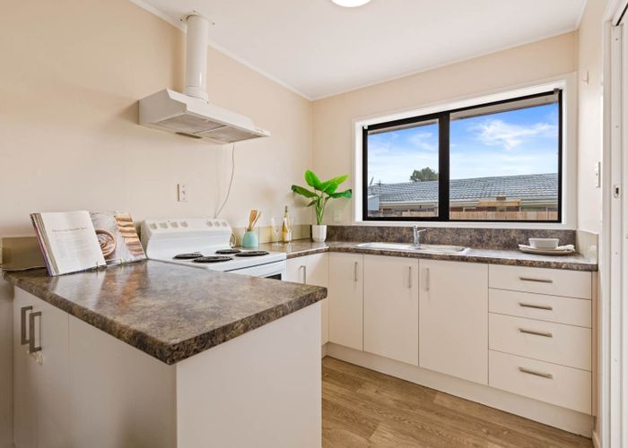  at 2/19 Latham Avenue, Pakuranga, Manukau City, Auckland