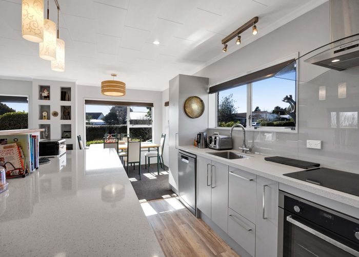  at 34 Branch Road, Highlands Park, New Plymouth, Taranaki