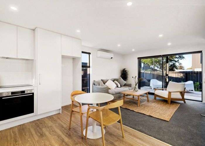  at 2/109 Taikata Road, Te Atatu Peninsula, Waitakere City, Auckland