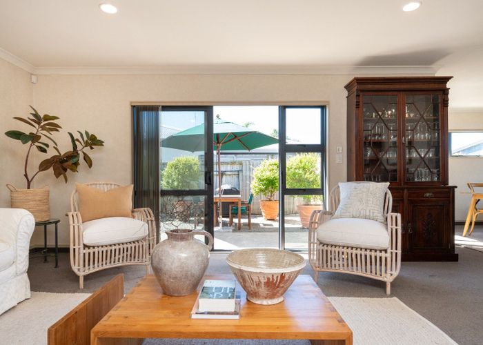  at 203 Avenue Road, Greenmeadows, Napier