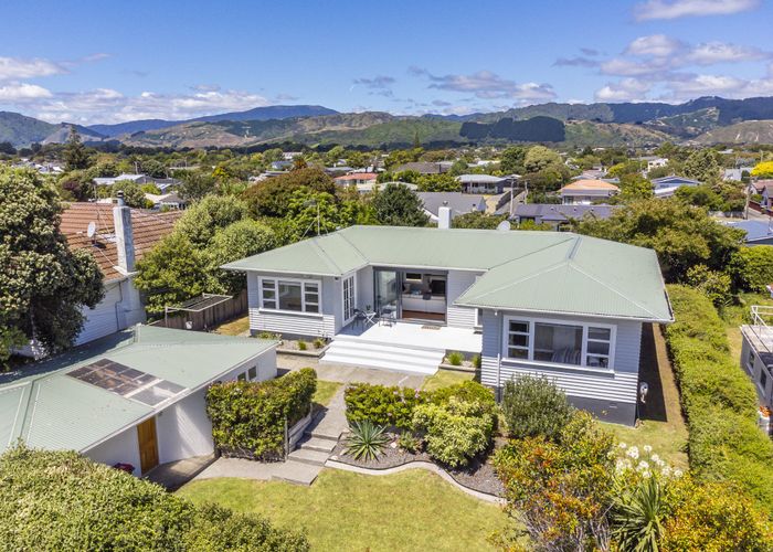  at 16 Francis Road, Paraparaumu Beach, Paraparaumu
