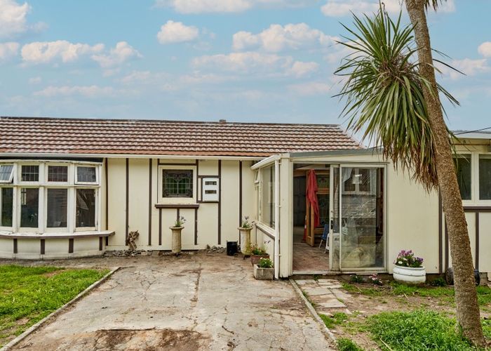  at 1010 Makara Road, Karori