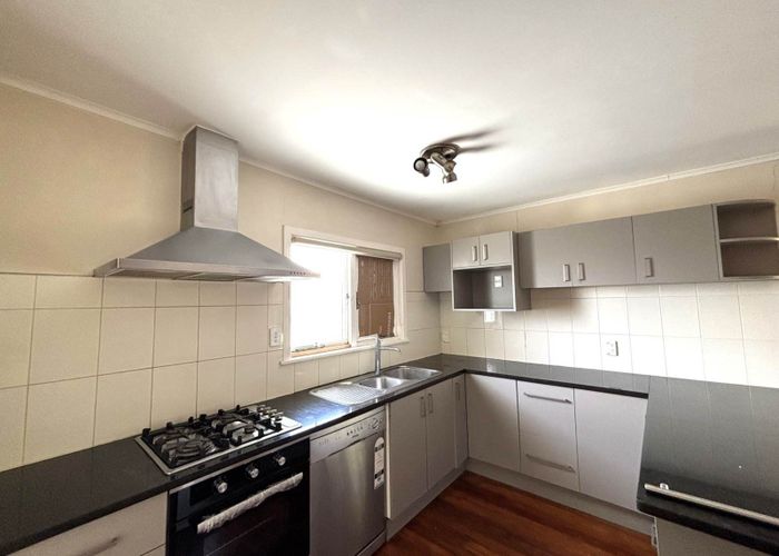  at 486 Blockhouse Bay Road, Blockhouse Bay, Auckland City, Auckland