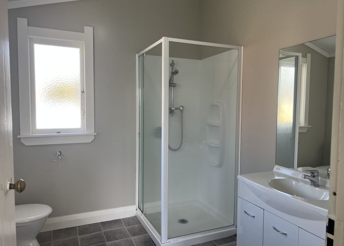  at 4/10 Te Aroha St, Hamilton East, Hamilton, Waikato
