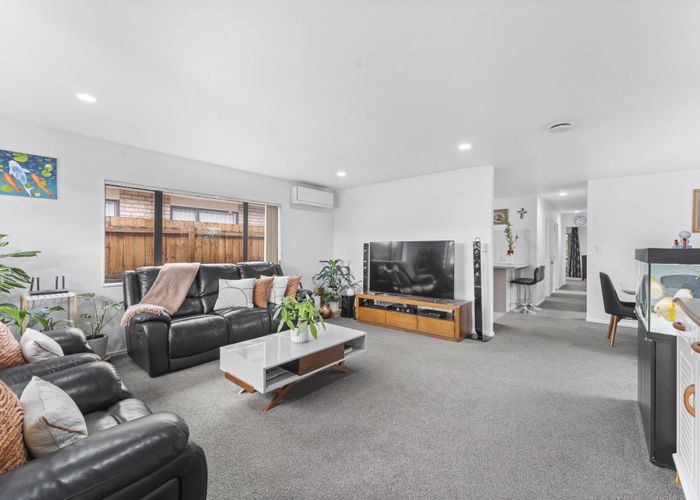  at 18 Maadi Place, Papakura, Papakura