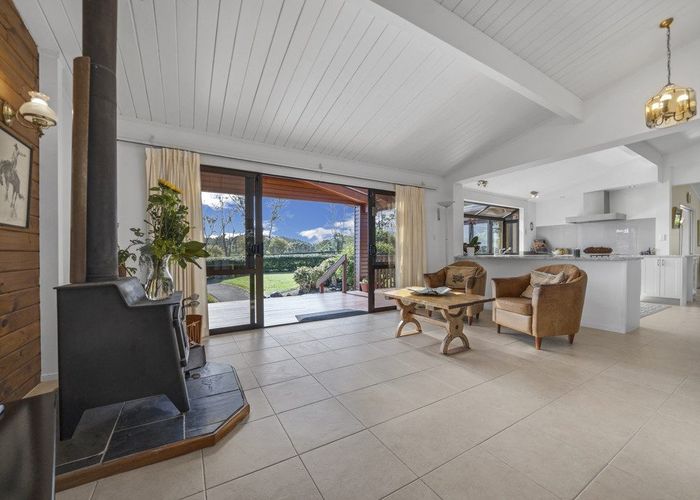  at 2 Turanga Road, Whitford, Manukau City, Auckland