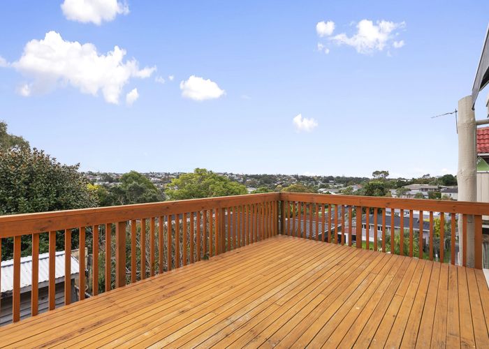  at 2/3 Lynngate Place, Hillcrest, North Shore City, Auckland