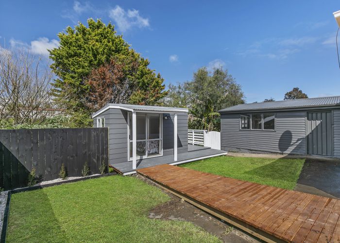  at 10 Misty Place, Papatoetoe, Auckland