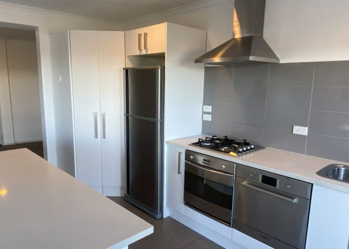  at 94B Carlisle Road, Browns Bay, North Shore City, Auckland